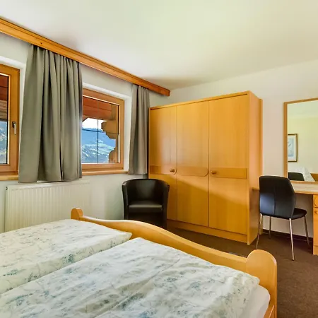 In Fuegenberg Near Lift