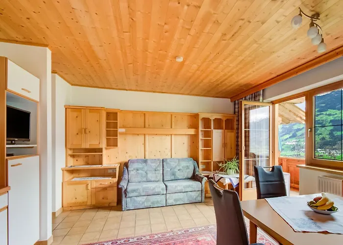 In Fuegenberg Near Lift * Kapfing