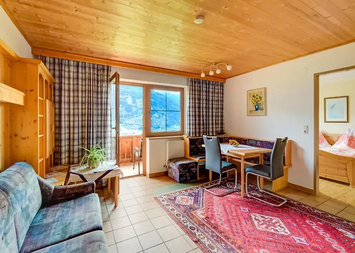 In Fuegenberg Near Lift アパート *